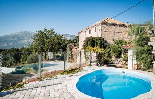 Amazing Apartment In Gruda