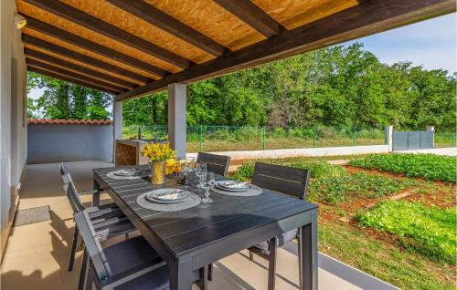 1 Bedroom Pet Friendly Home In Medulin