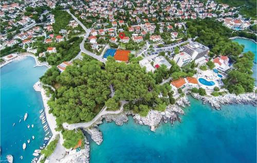 Cozy Apartment In Krk With House Sea View