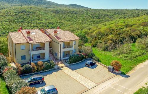 Apartment Marina Iv