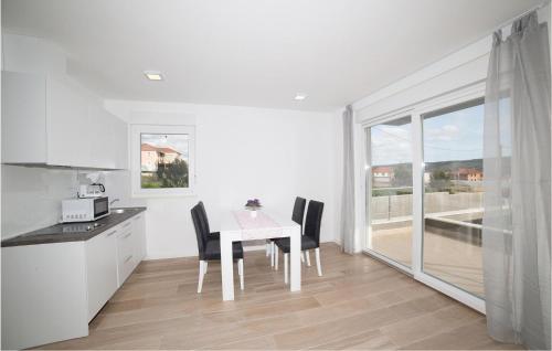 Two-Bedroom Apartment In Trogir
