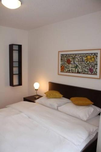Executive 1BD flat in city center - Hösch 3