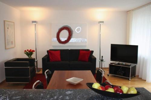 Executive 1BD flat in city center - Hösch 3