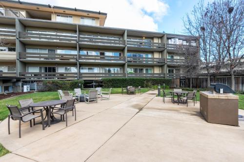 Gallery image of Palo Alto 1BR w Pool Fitness Center nr SU SFO-275 in Palo Alto