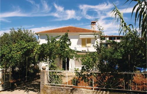 Nice Apartment In Pula With Wifi