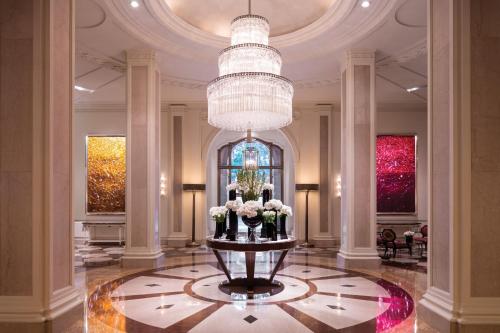 Beverly Wilshire, A Four Seasons Hotel Image