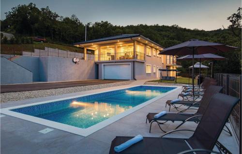 Gorgeous Home In Bregi With Kitchen