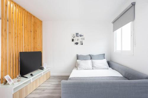 Μια τηλεόραση ή/και κέντρο ψυχαγωγίας στο EDEN RENTALS Ocean Sunrise San Andres