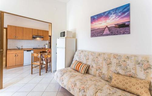 Stunning Apartment In Medulin With Wifi