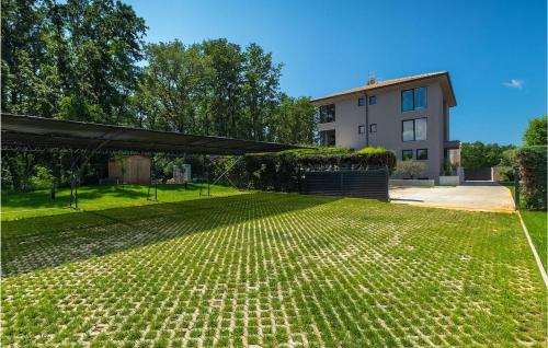 Κήπος έξω από το Villa Oliva 2