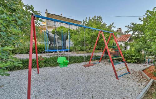 Holiday Home Kastel Kambelovac 11