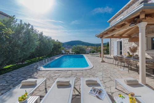 Villa Luna