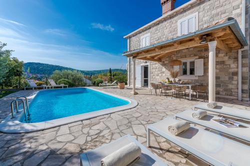 Villa Luna
