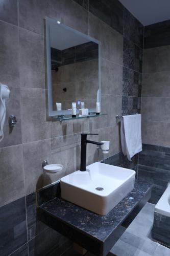 Gallery image of KORAYA sunshine INN in Cairo