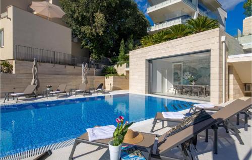 Cozy Apartment In Krk With Wifi