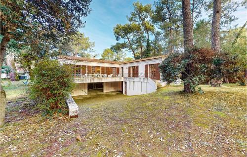 Cozy Home In Saint-Georges-De-Didonne