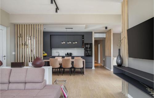 Μια τηλεόραση ή/και κέντρο ψυχαγωγίας στο Villa Eleni