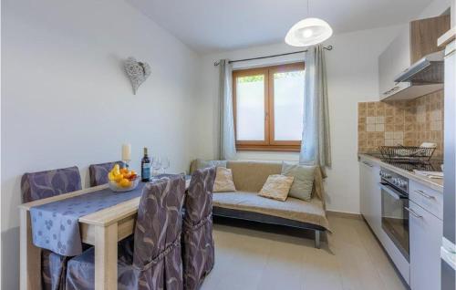 Nice Apartment In Dramalj With Swimming Pool