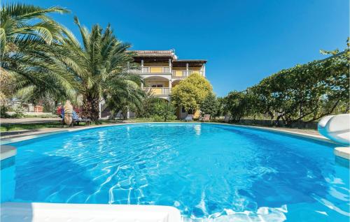 Gorgeous Home In Turanj