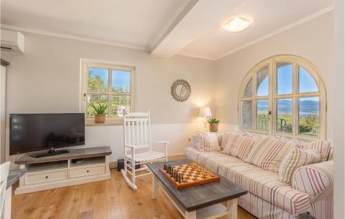 Nice Home In Malinska