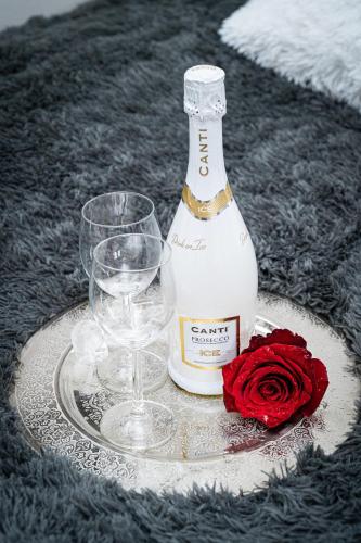 Victory Deluxe Suite