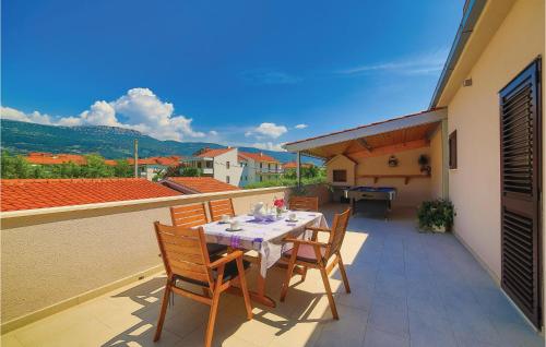 Holiday Home Kastel Stafilic With Sea View 02