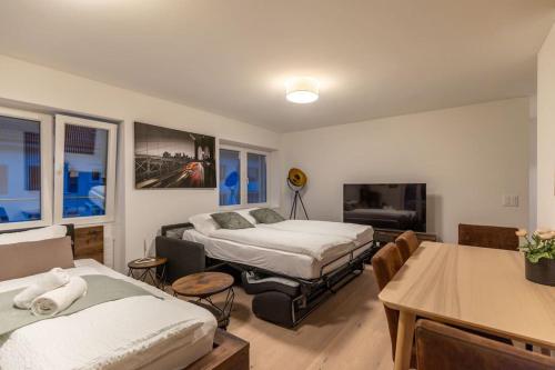 Jasminkas Host 2, Ruhig, City und Naturnah, Gratis Parkplatz und Balkon