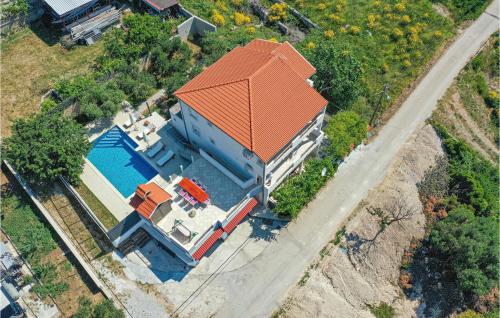 Nice Home In Kastel Sucurac With Sauna