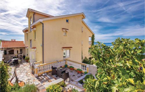 Stunning Apartment In Crikvenica
