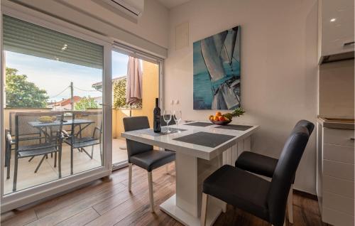 Nice Apartment In Zadar