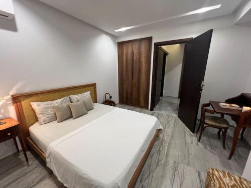 Cozy apartment in la soukraにあるベッド