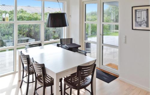 Fotografie z fotogalerie ubytování Holiday Home Fasanvej Løkken V v destinaci Løkken