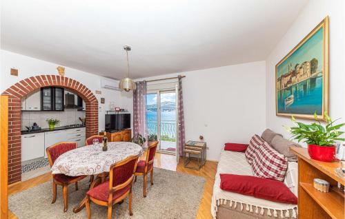 Apartment Put Lokvice I