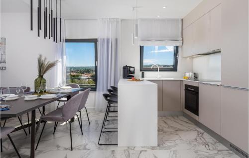 Lovely Apartment In Malinska With Wifi
