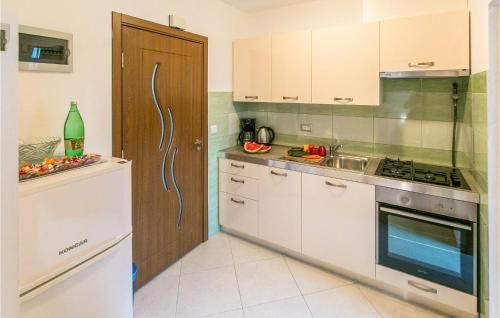 Awesome Apartment In Pula With Wifi