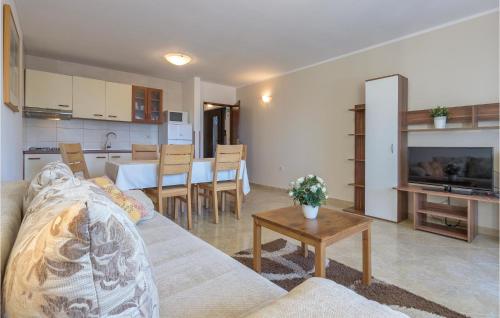 Stunning Apartment In Pula With Wifi