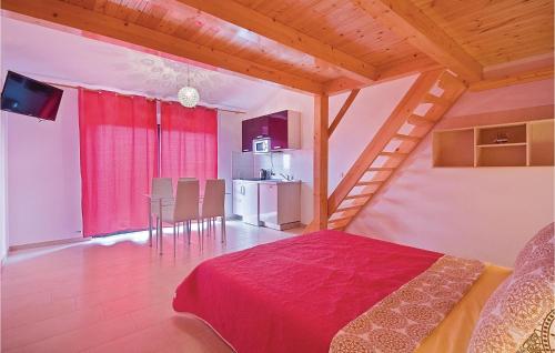 Awesome Apartment In Pula With Wifi