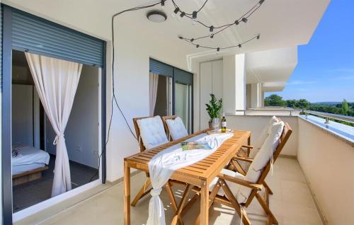 Awesome Apartment In Premantura