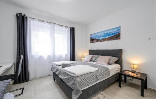 Gorgeous Home In Vodice With Kitchen