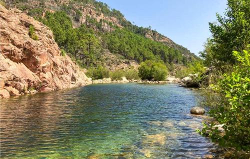 Φυσικό τοπίο κοντά σε αυτή η παραθεριστική κατοικία