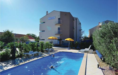 Lovely Apartment In Bibinje With Swimming Pool