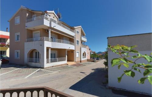 Two-Bedroom Apartment In Vodice