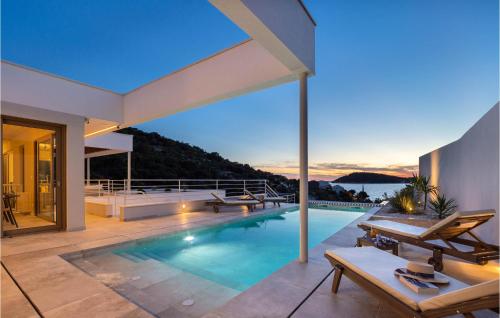 Pet Friendly Home In Rogoznica