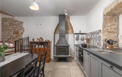 Stunning Home In Labin