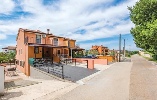 Three-Bedroom Apartment In Bonaci