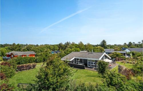 an aerial view of a house with a yard at Lovely Home In Hjørring With Wifi in Hjørring