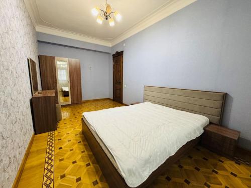 Katil atau katil-katil dalam bilik di COP-29 apartment