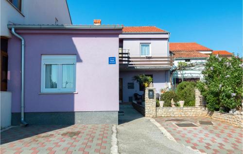Awesome Apartment In Pula With Wifi