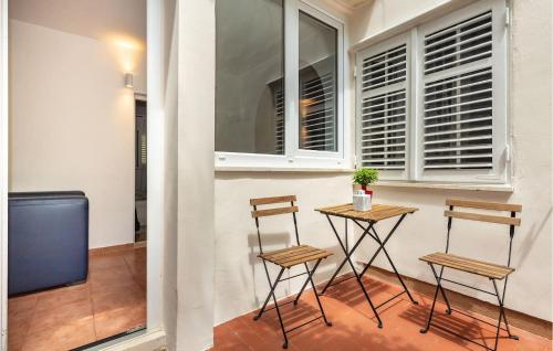 Stunning Apartment In Dubrovnik With Wifi