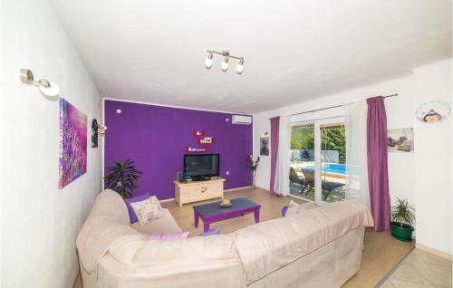 Ένα ή περισσότερα κρεβάτια σε δωμάτιο στο Holiday Home In Primorki Dolac